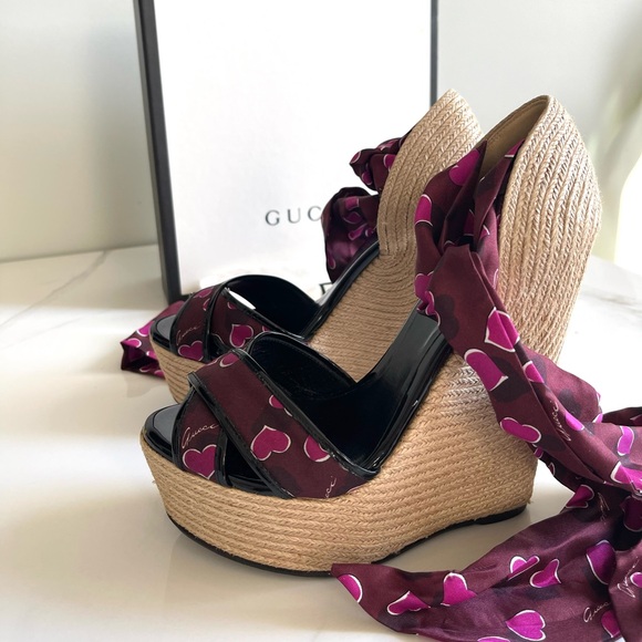 AUTHENTIC GUCCI WEDGE ESPADRILLES - Picture 6 of 16